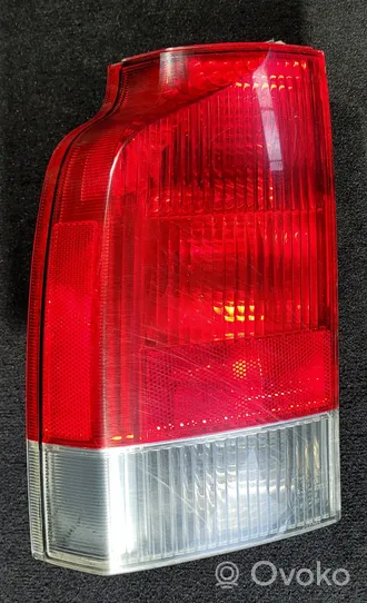 Volvo V70 Rear/tail lights 9154497
