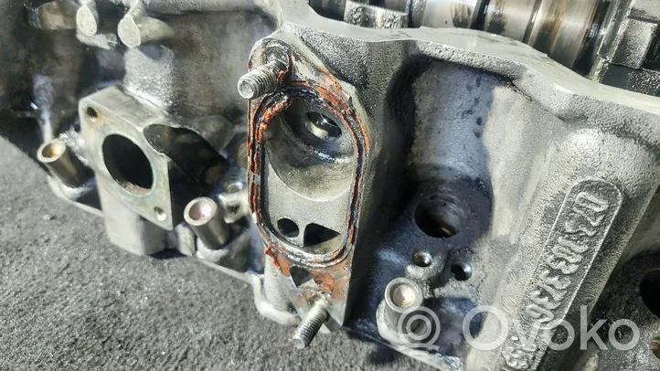 Volvo V70 Engine head 