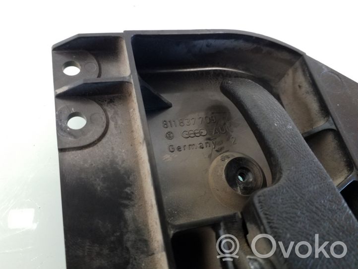 Audi 80 90 B2 Maniglia interna per portiera anteriore 811837709