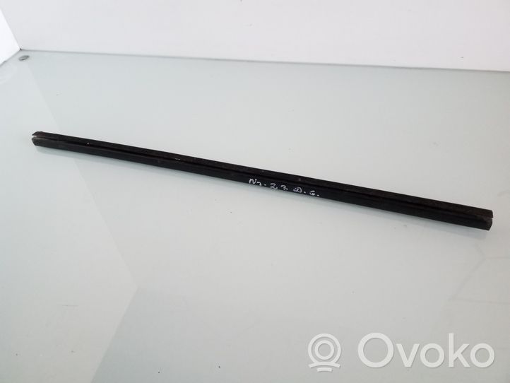 Audi 80 90 B2 Rear door glass trim molding 