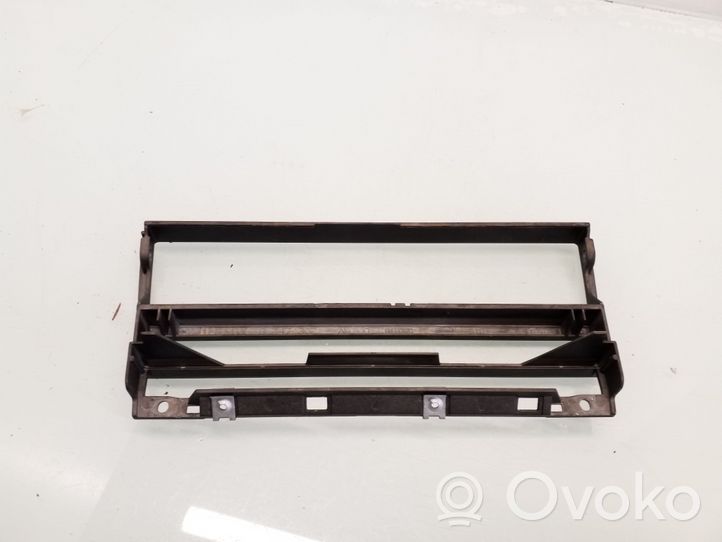 BMW 5 E39 Panel klimatyzacji / Ogrzewania 8247302