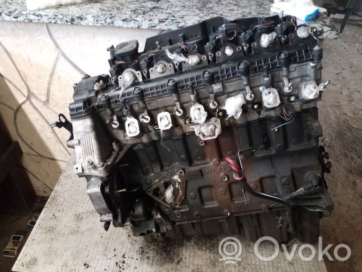 BMW 5 E39 Engine 33319333
