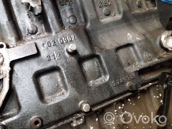 BMW 5 E39 Engine 2249948