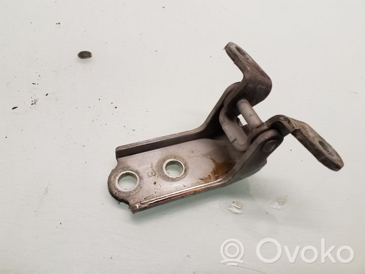 Chevrolet Epica Front door upper hinge 