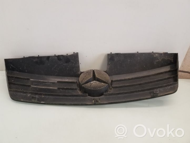 Mercedes-Benz Vaneo W414 Grille calandre supérieure de pare-chocs avant A4148800085