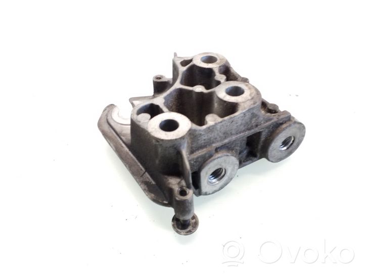 Volvo V50 Support, suspension du moteur 6M516030