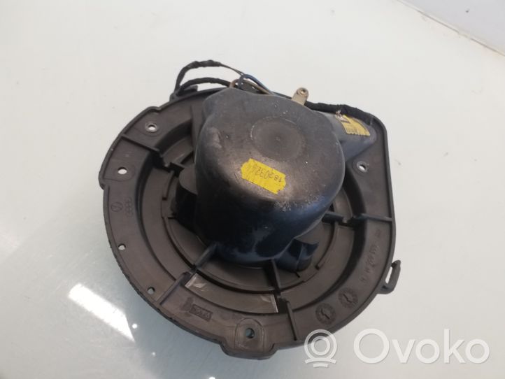 Audi A4 S4 B5 8D Ventola riscaldamento/ventilatore abitacolo 833636M