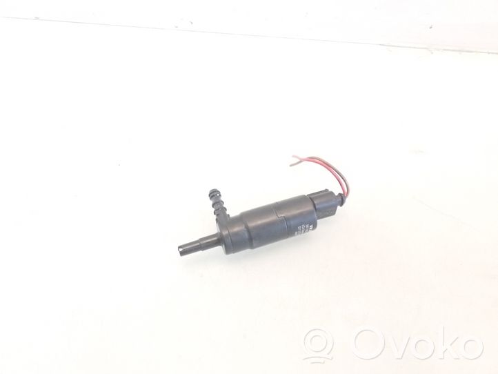 Audi A4 S4 B5 8D Pumpe Scheibenwaschanlage 3B7955681