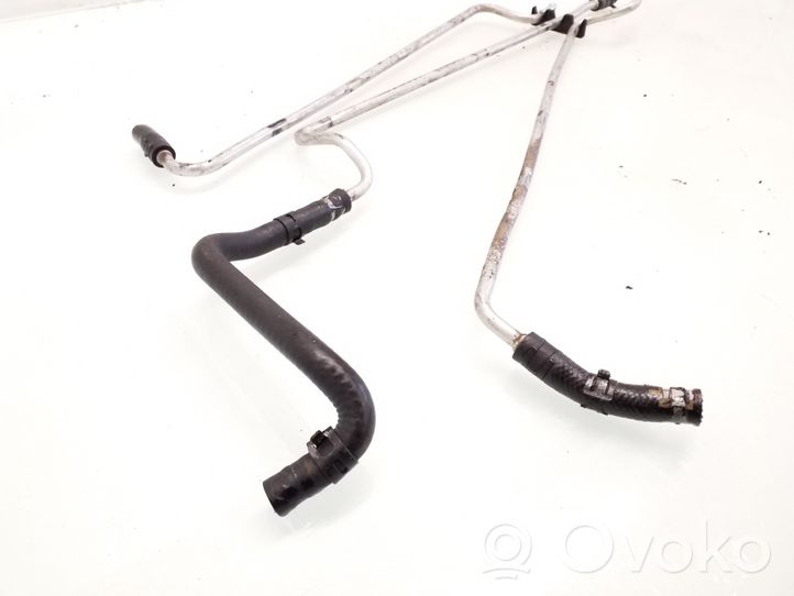 Volkswagen Jetta V Tuyau d'alimentation conduite de carburant 