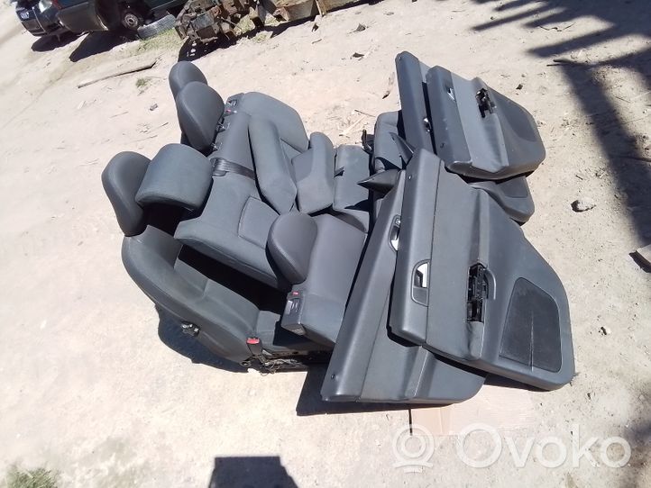 Volvo V50 Seat and door cards trim set 