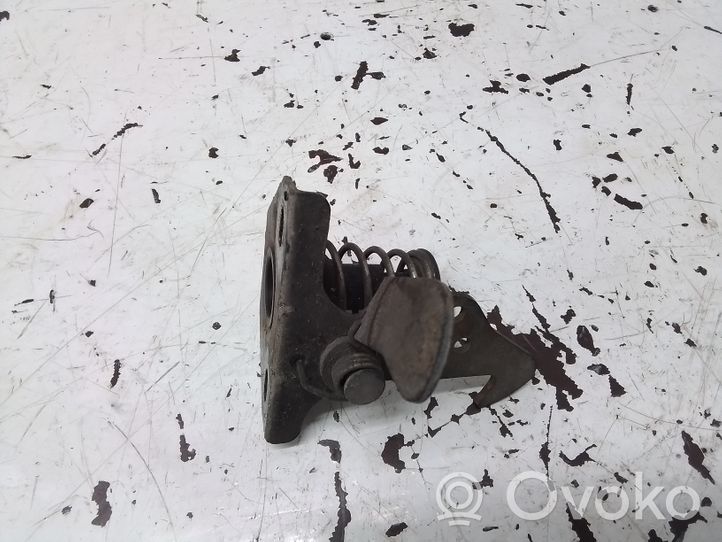 BMW 5 E60 E61 Poignée, déverrouillage du capot moteur 7034250