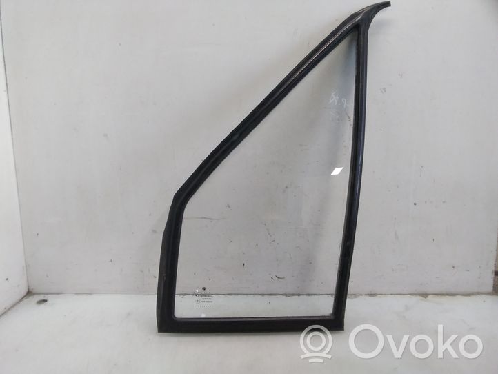 Volkswagen II LT Front door vent window glass four-door 43R000042