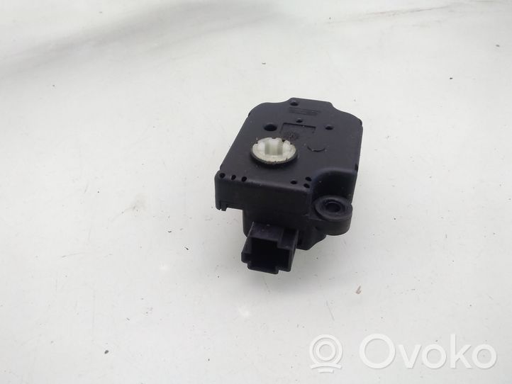 Land Rover Discovery 3 - LR3 Motor/activador trampilla de calefacción EAB512