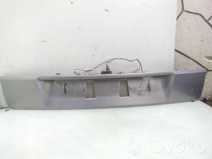 Renault Scenic II -  Grand scenic II Trunk door license plate light bar 