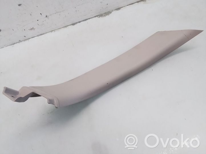 Toyota Avensis T250 Rivestimento laterale del portellone posteriore/bagagliaio 6793805020