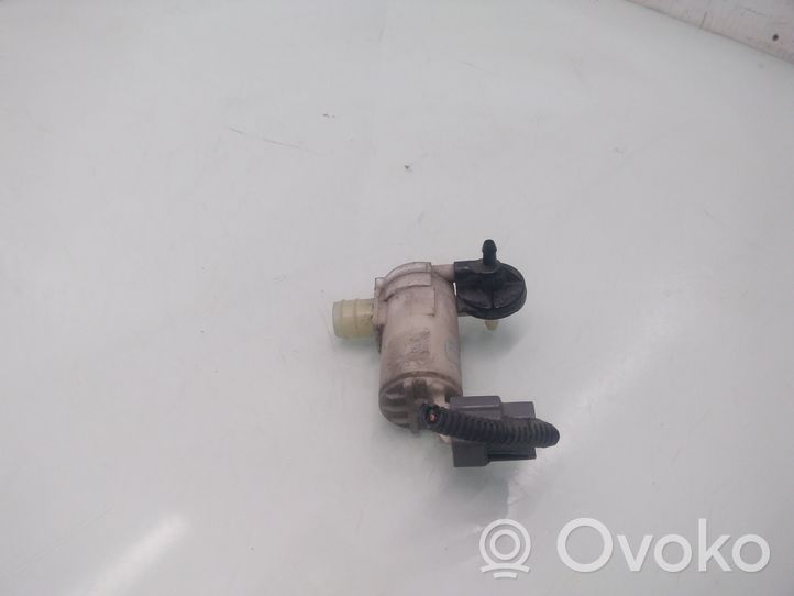 Nissan Murano Z50 Pompe de lave-glace de pare-brise 2224650A