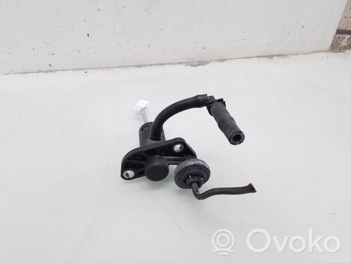 Audi A4 S4 B7 8E 8H Clutch slave cylinder 8E1721401AJ