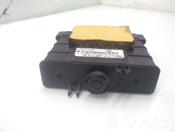 Volkswagen Transporter - Caravelle T4 Gearbox control unit/module 01P927733BL