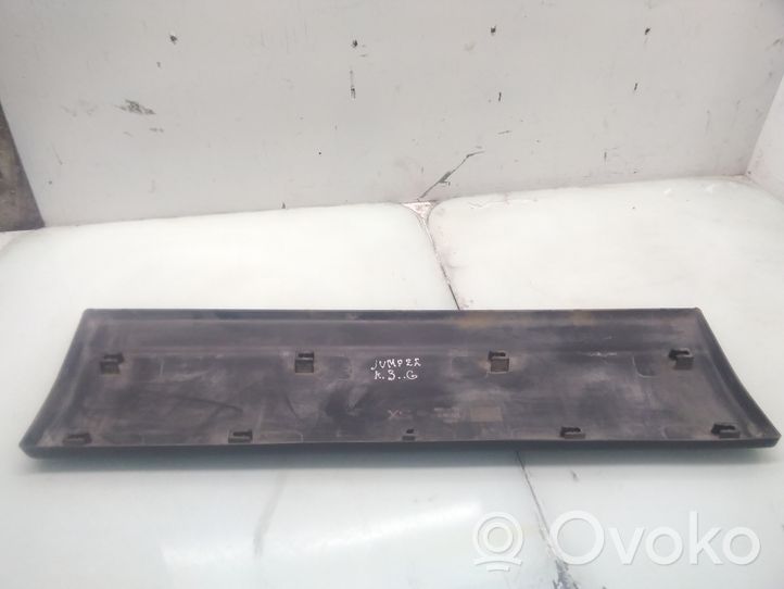 Citroen Jumper Rear door trim (molding) 1308136070