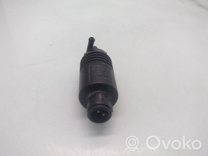 Audi A4 S4 B5 8D Pompe de lave-glace de pare-brise 4A0955651