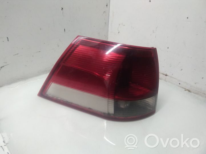 Opel Vectra C Lampa tylna 24469461