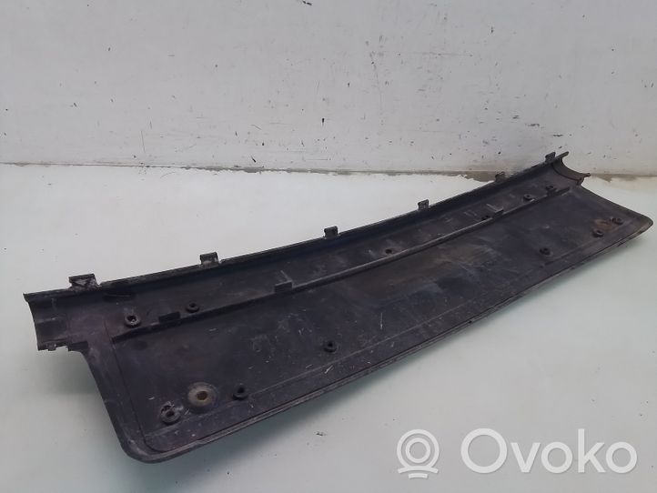 BMW 3 E46 Support de plaque d'immatriculation 