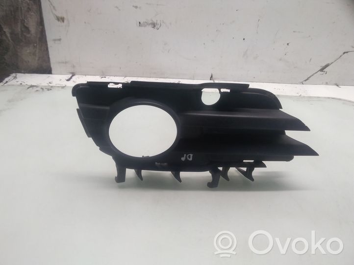 Opel Vectra C Front fog light trim/grill 905500010