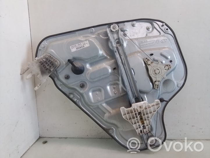 Hyundai i30 Mecanismo para subir la puerta trasera sin motor 834802L020