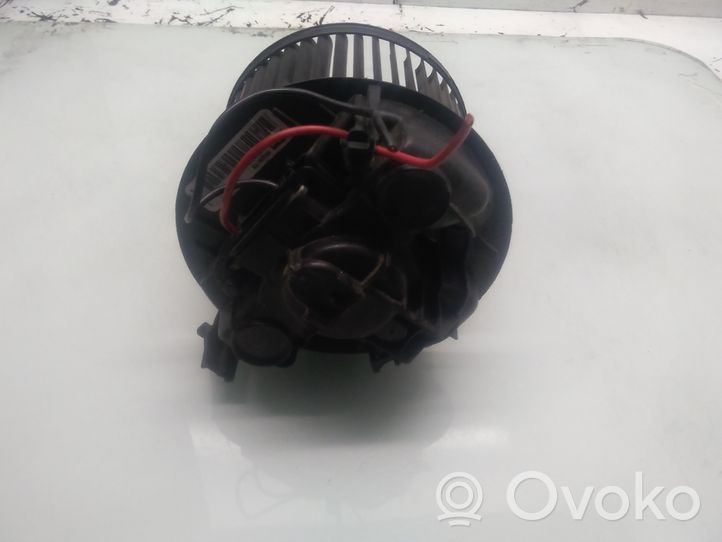 Renault Megane II Ventola riscaldamento/ventilatore abitacolo F664466K