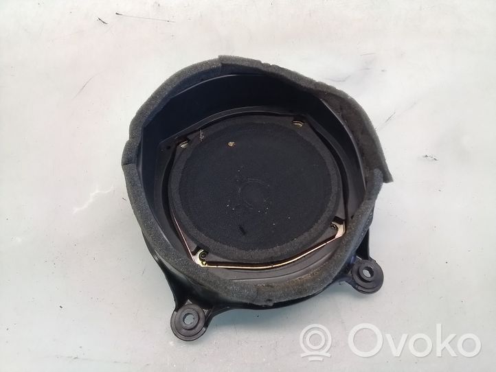 Mercedes-Benz ML W163 Rear door speaker A1638200502