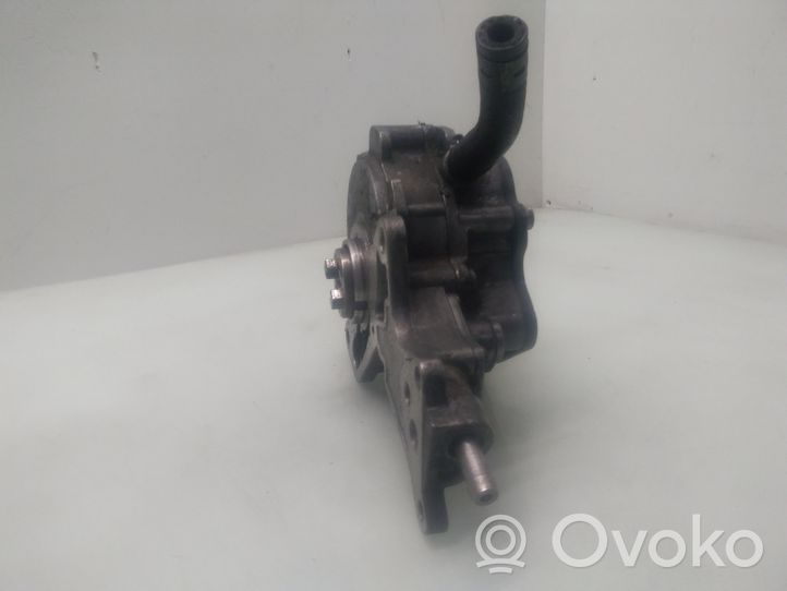 Volkswagen Touran I Alipainepumppu 038145209N