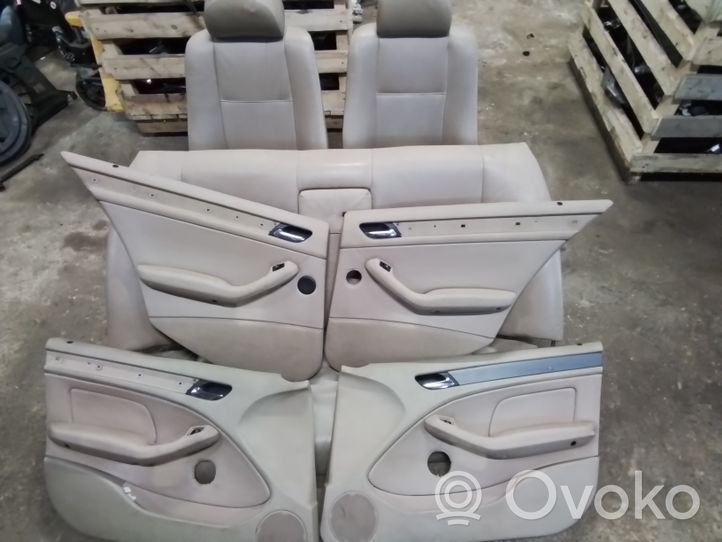 BMW 3 E46 Set di rivestimento sedili e portiere 