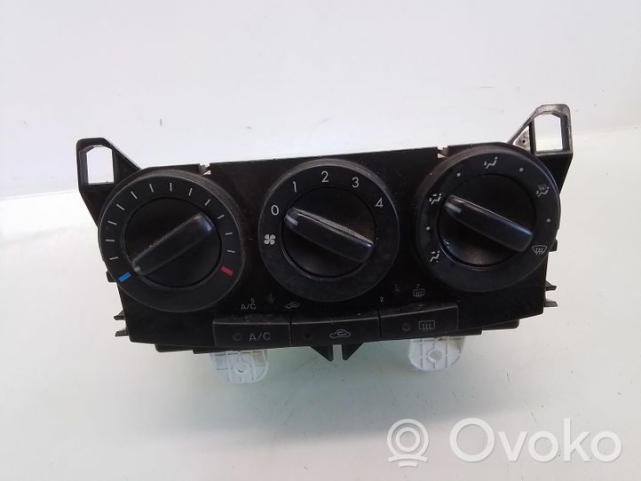 Mazda 5 Climate control unit M1900CC33F09