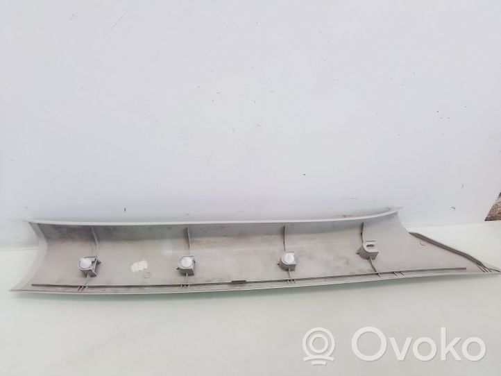 Skoda Octavia Mk2 (1Z) Rivestimento montante (A) 1Z0867457L