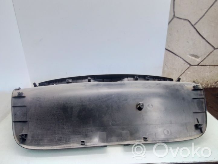 Skoda Octavia Mk2 (1Z) Rivestimento inferiore 