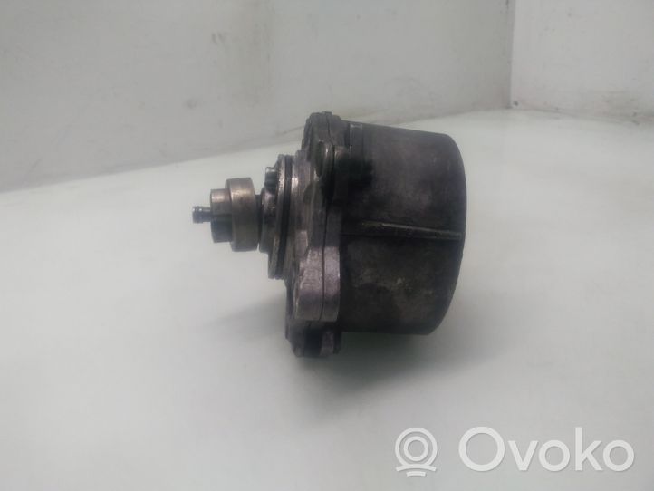 Mercedes-Benz S W220 Alipainepumppu A6282300065