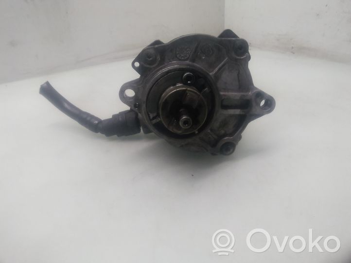 Mercedes-Benz S W220 Alipainepumppu A6282300065