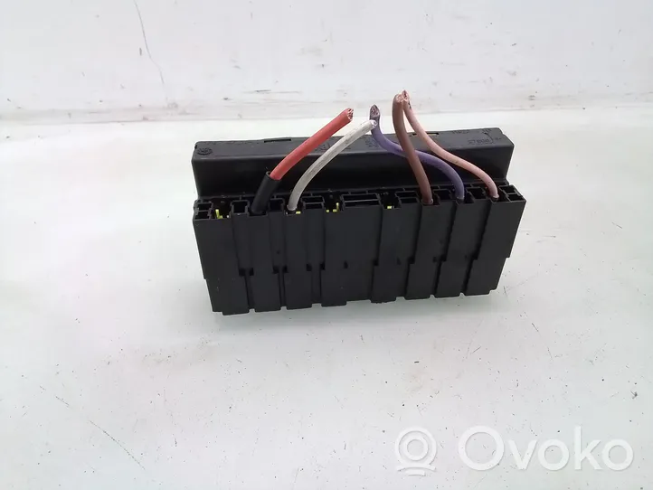 Citroen C4 Grand Picasso Module de fusibles 9636079380