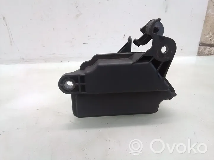 Citroen C4 I Réservoir d'air sous vide 9646411180