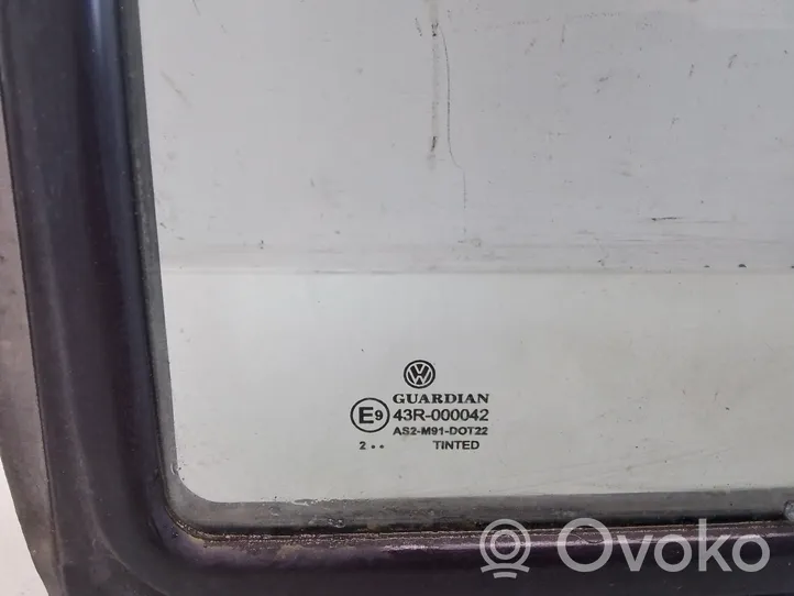 Volkswagen II LT Front door vent window glass four-door 43R000042