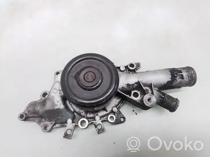 Mercedes-Benz E W210 Pompe de circulation d'eau 010219