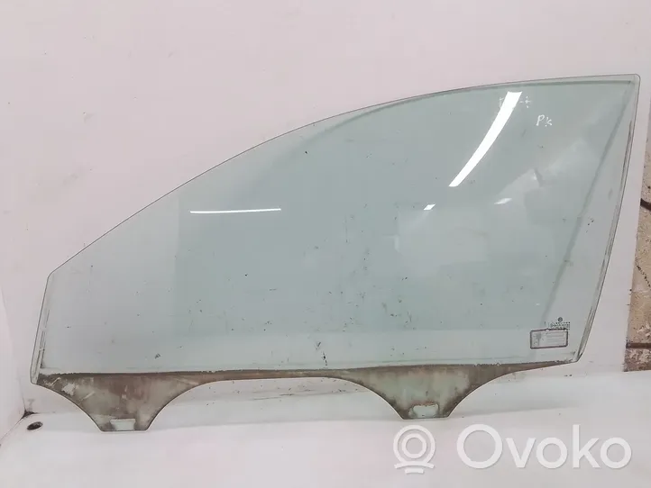 Volkswagen PASSAT B5.5 Front door window glass four-door 43R00082