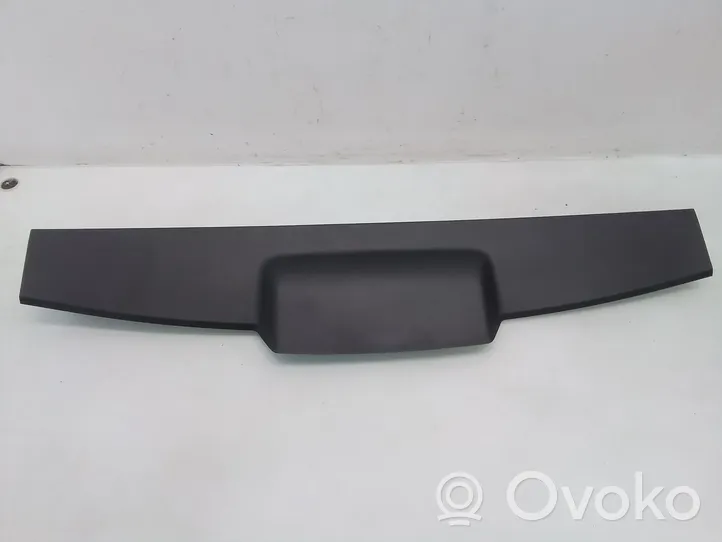 Toyota Auris 150 Garniture de hayon intérieur 6479002030