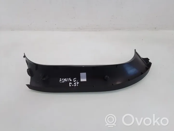 Toyota Auris 150 Takaluukun/tavaratilan sivuverhoilu 6793702030