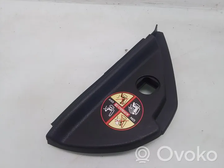 Renault Megane II Rivestimento estremità laterale del cruscotto 8200179045