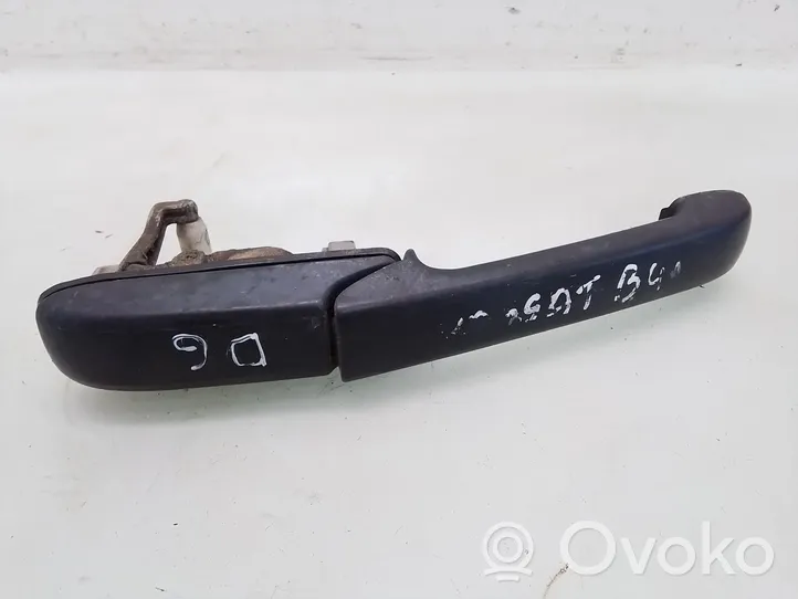 Volkswagen PASSAT B4 Rear door exterior handle 