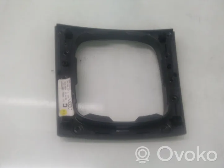 Audi A3 S3 8P Rivestimento in plastica cornice della leva del cambio 402003001000