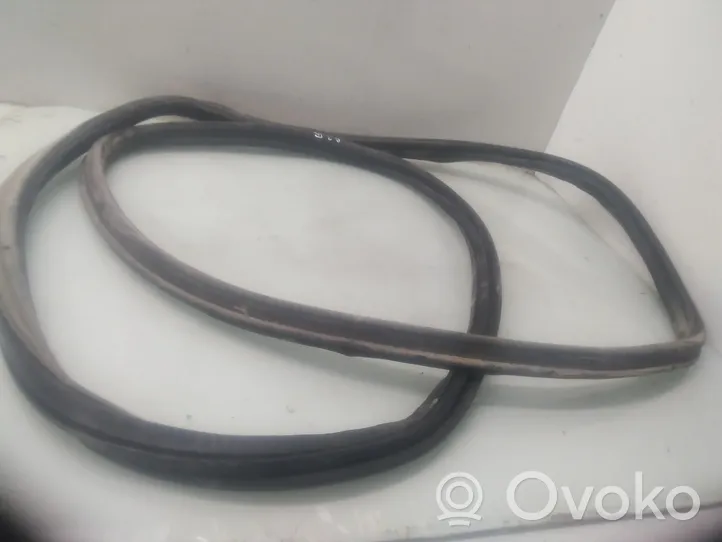 Audi A3 S3 8P Trunk rubber seal (body) 