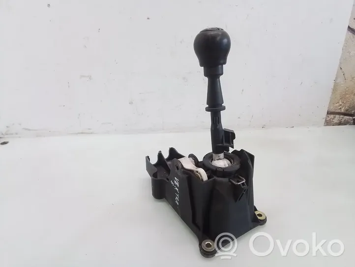 Opel Vectra B Gear selector/shifter (interior) 114069