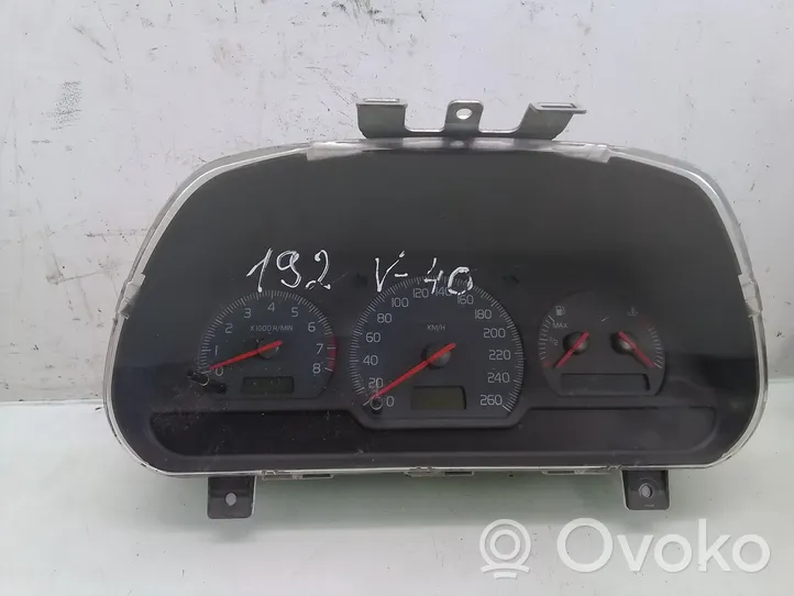 Volvo S40, V40 Speedometer (instrument cluster) 30889708